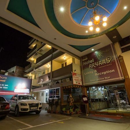 Hotel Aryaas Palayankottai Kültér fotó